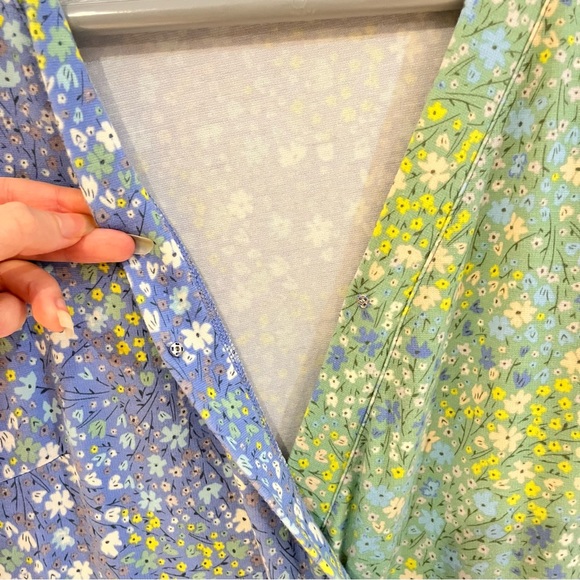 Isaac Mizrahi live blue and Green Flowers dress - Picture 5 of 8